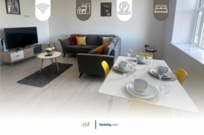 2 Bedroom Flat By Hush Haven Homes Short Lets and Serviced Accommodation Centrally Located Ideal For Contractors